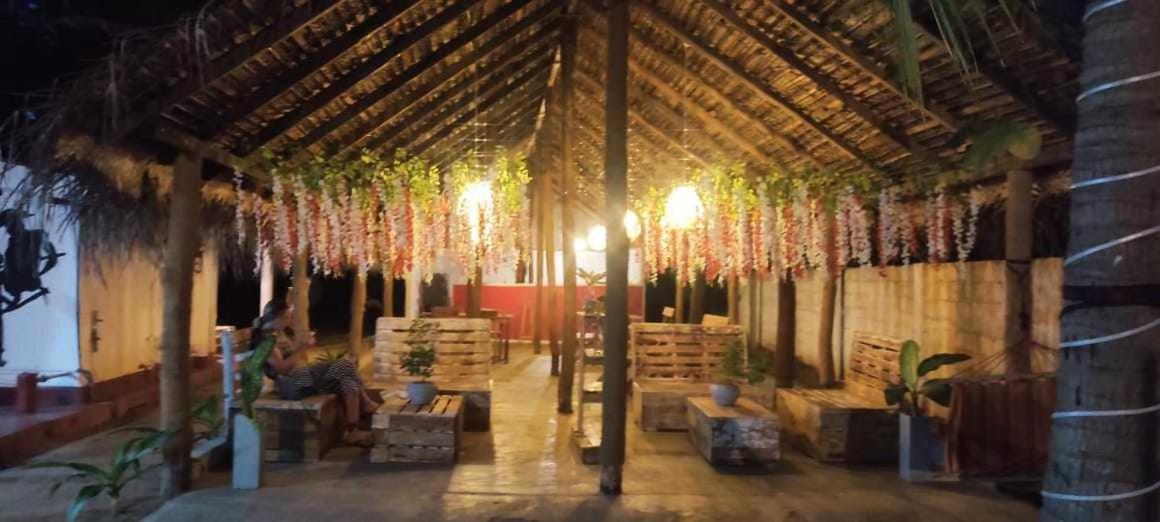 Swiss Kiss Beach Resort Uppuveli Eksteriør bilde