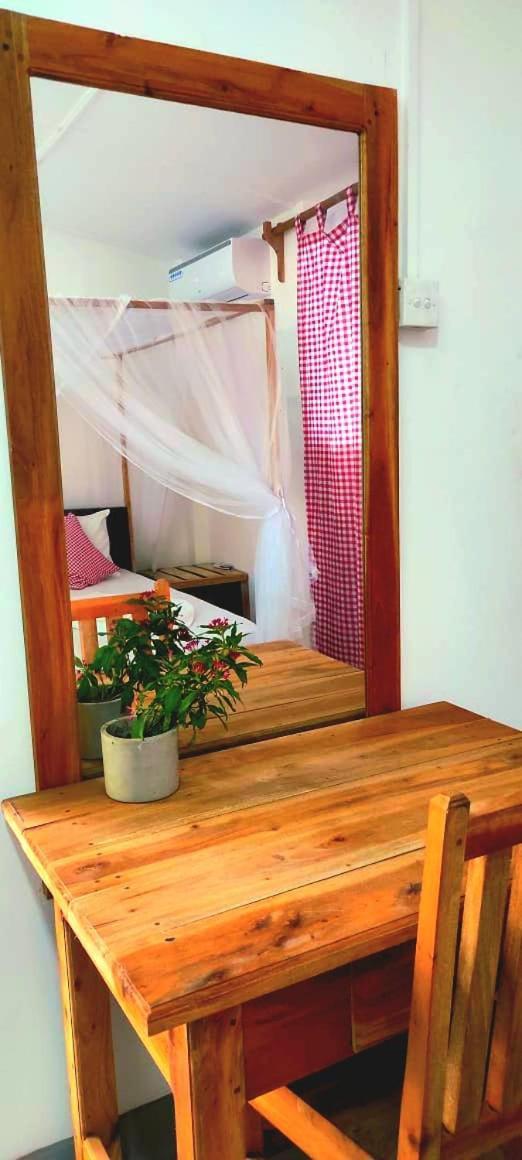 Swiss Kiss Beach Resort Uppuveli Eksteriør bilde