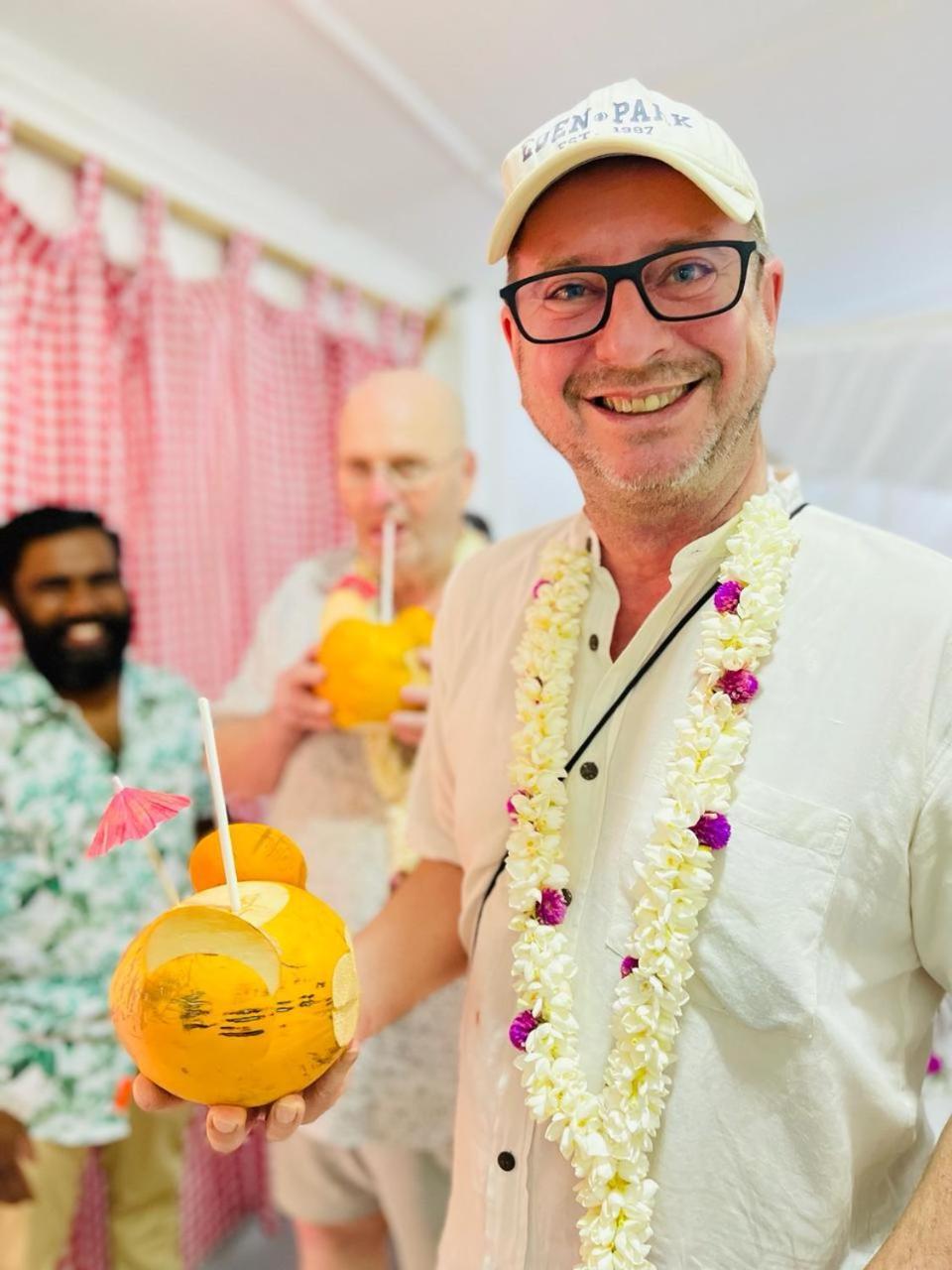 Swiss Kiss Beach Resort Uppuveli Eksteriør bilde